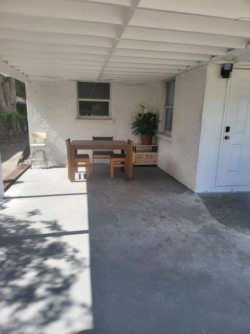 Entire Home By Siesta Key/Closed To Downtown Σεϊρασότα Εξωτερικό φωτογραφία