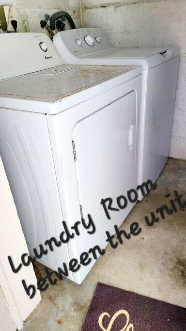 Entire Home By Siesta Key/Closed To Downtown Σεϊρασότα Εξωτερικό φωτογραφία