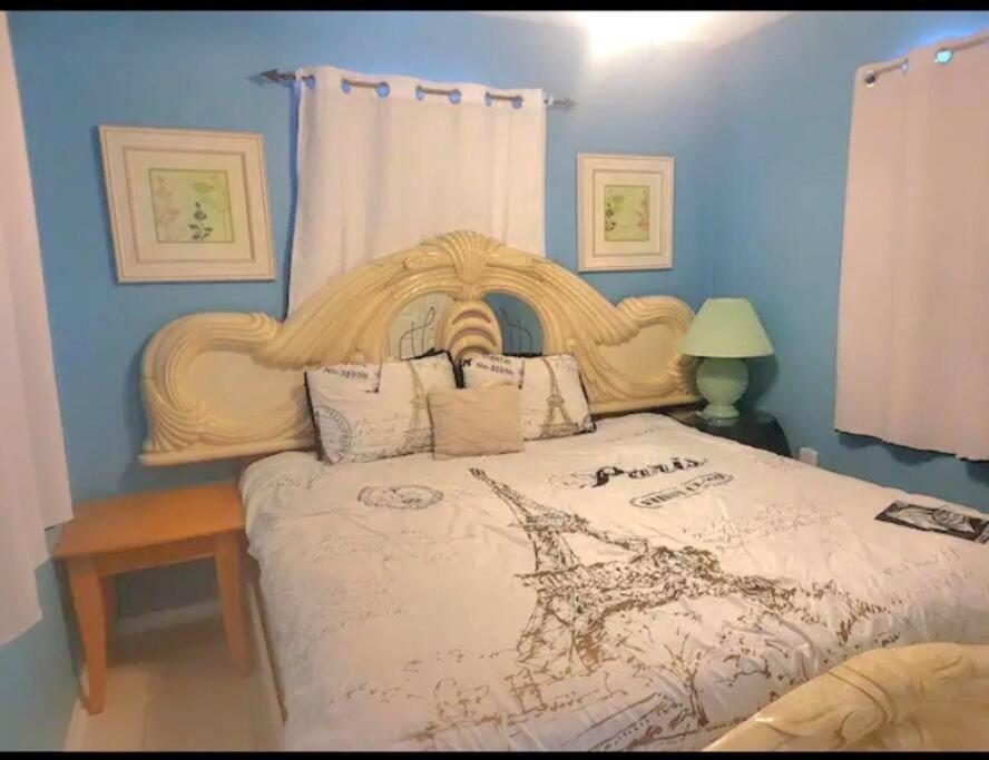 Entire Home By Siesta Key/Closed To Downtown Σεϊρασότα Εξωτερικό φωτογραφία